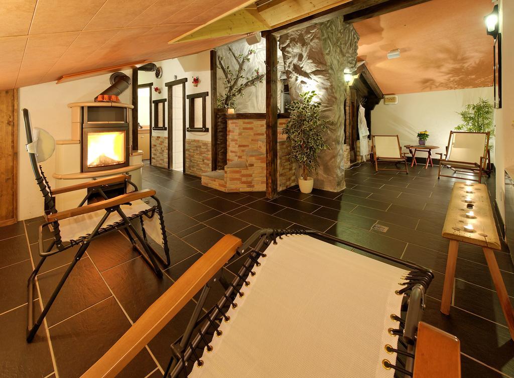 Zum Hotel 3*